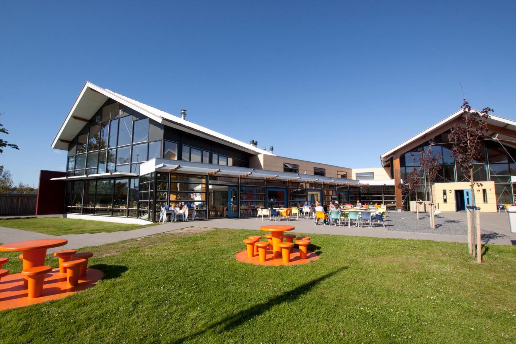 Stayokay Hostel Texel เดนบวร์ก ภายนอก รูปภาพ